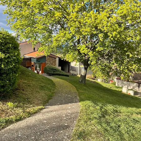 Hébergement de vacances Appartement dans la Maison Donasete Vieille-Brioude