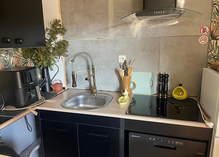 Dans La Maison Donasete Дом отдыха *